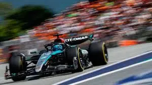 F1比利时大奖赛FP1：维斯塔潘领跑，红牛统治力依旧？2024赛季第一次练习赛精彩回顾！